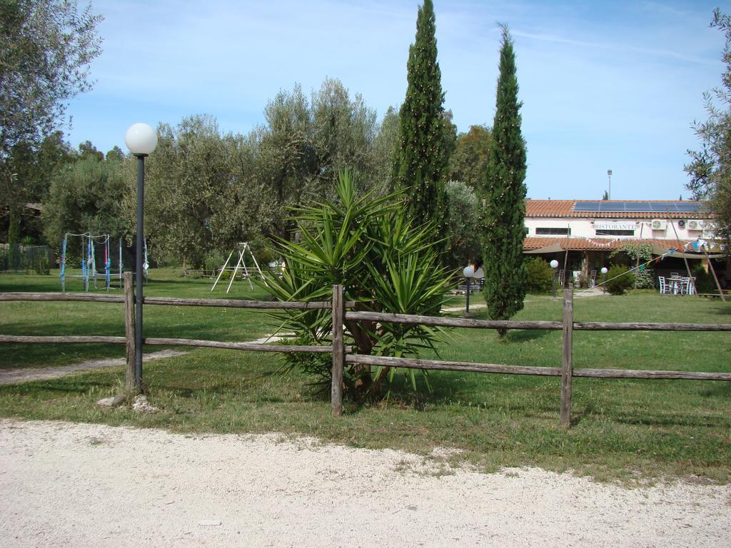 Il Piccolo Borgo Leilighet Montalto di Castro Eksteriør bilde